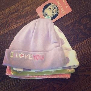 Gerber baby hats with tag